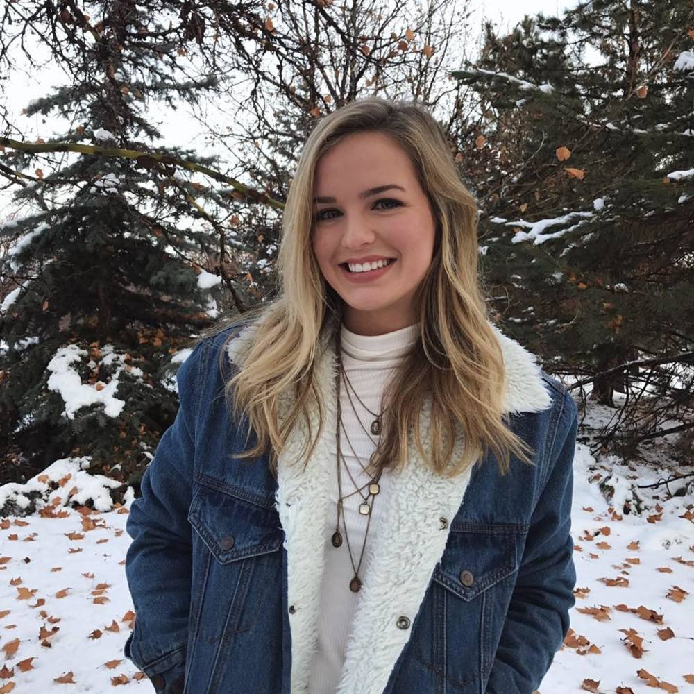 Meet your Posher, Natalie